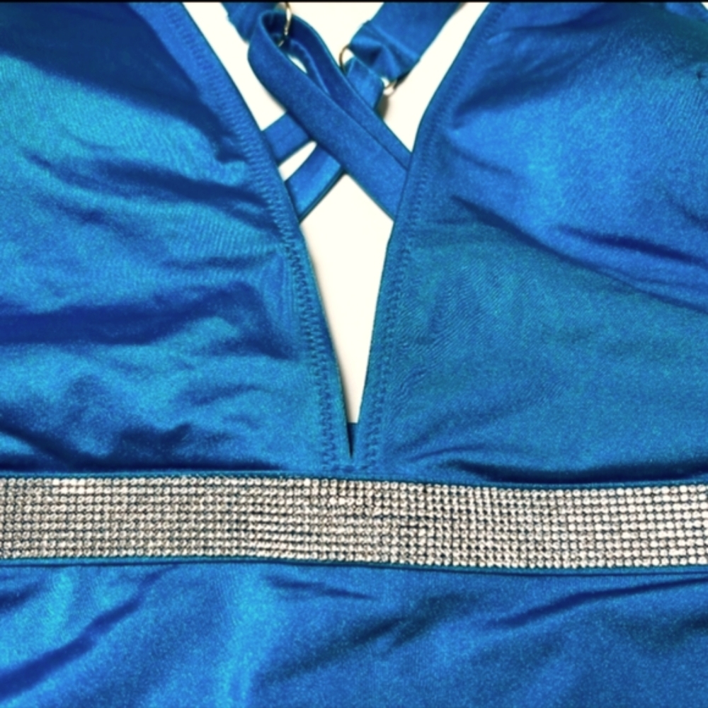 VS Shine Strap Swimsuit - Picture 3 of 15